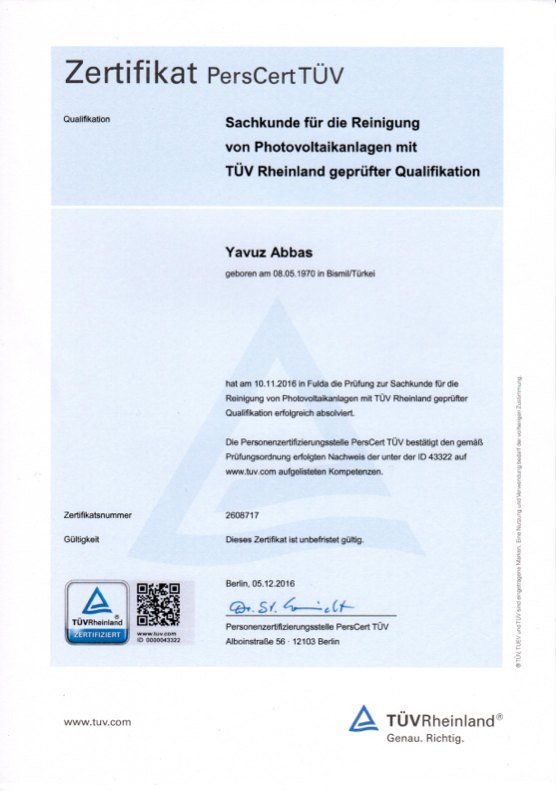 Zertifikat PersCert TÜV Rheinland — Sachkunde für die Reinigung von Photovoltaikanlagen, ausgestellt auf Yavuz Abbas, Zertifikatsnummer 2608717